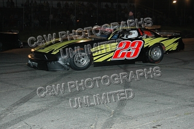 tn_082011S_4033